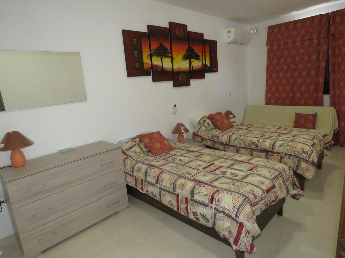 Aquamarine Sea Front Apartments - Second Floor Marsaskala Eksteriør billede