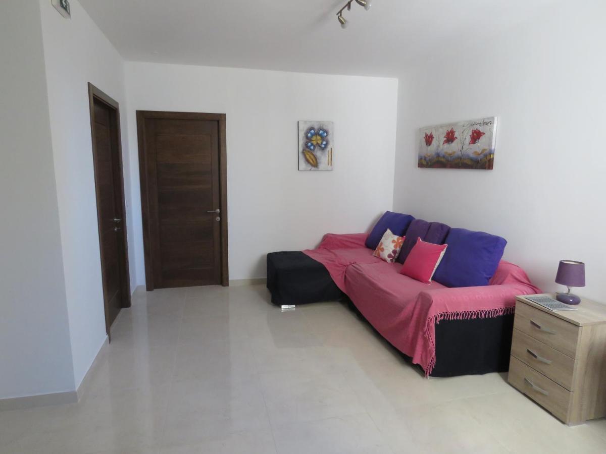 Aquamarine Sea Front Apartments - Second Floor Marsaskala Eksteriør billede