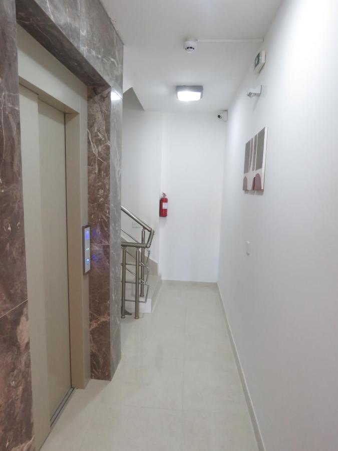 Aquamarine Sea Front Apartments - Second Floor Marsaskala Eksteriør billede